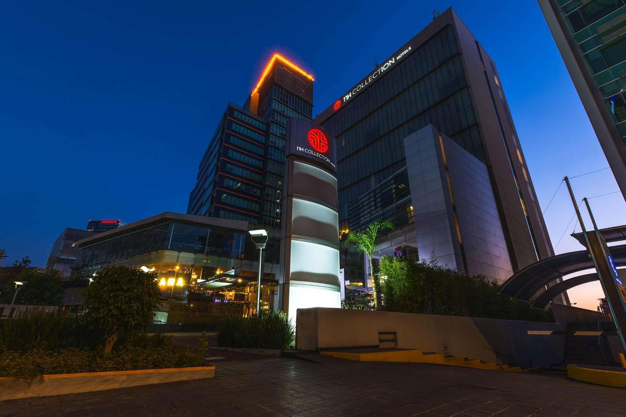 Nh Collection Mexico City Santa Fe Экстерьер фото The hotel at night