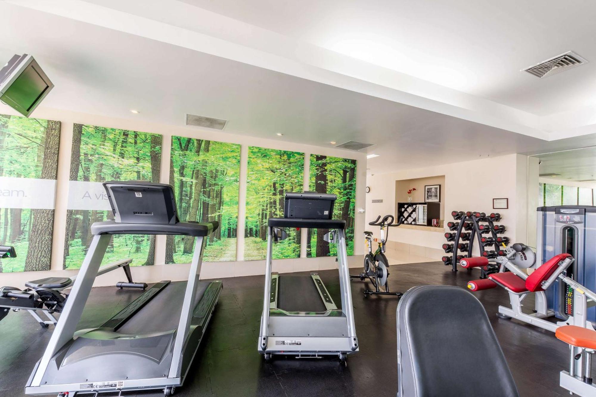 Nh Collection Mexico City Santa Fe Экстерьер фото The gym at the hotel