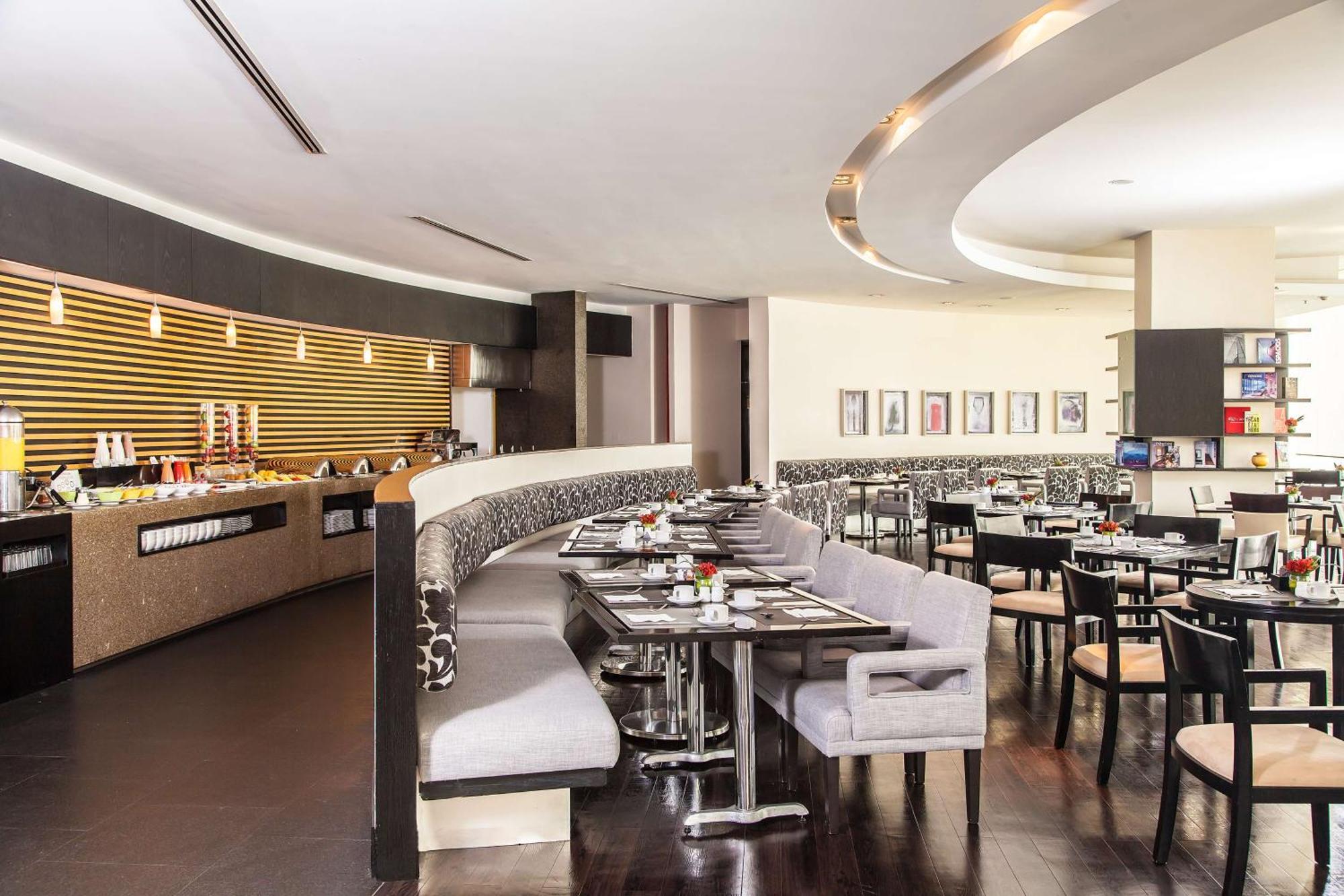 Nh Collection Mexico City Santa Fe Экстерьер фото The restaurant