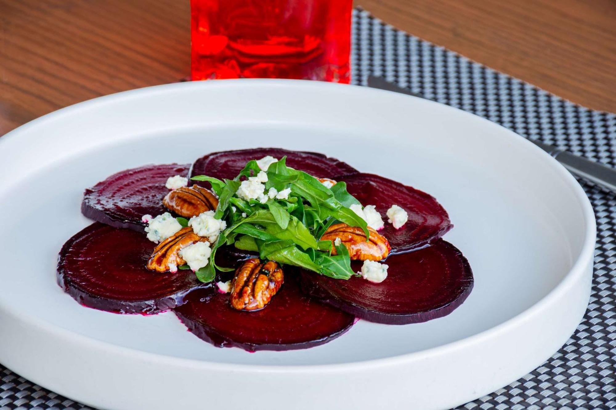 Nh Collection Mexico City Santa Fe Экстерьер фото Beetroot salad with goat's cheese
