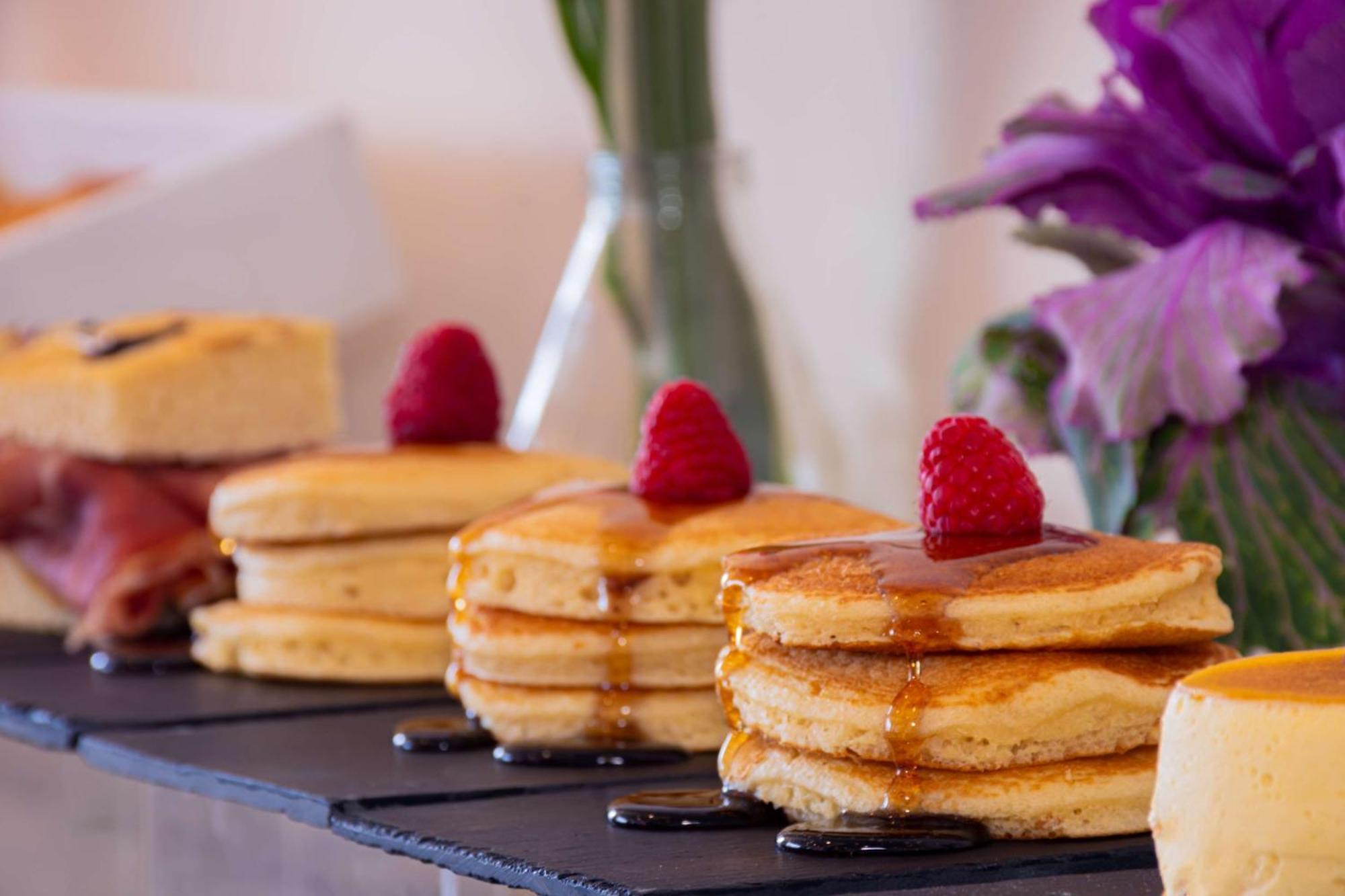 Nh Collection Mexico City Santa Fe Экстерьер фото Pancakes with maple syrup