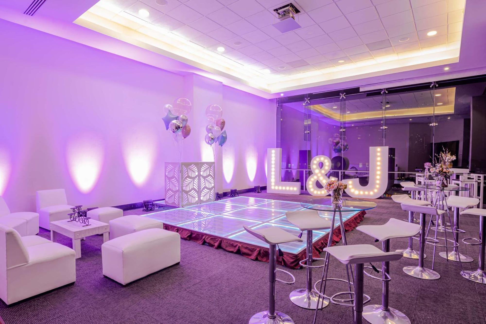 Nh Collection Mexico City Santa Fe Экстерьер фото The ballroom at the Crowne Plaza Hotel, Manchester